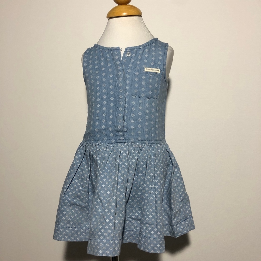 Calvin klein jeans  girl dress size 4T